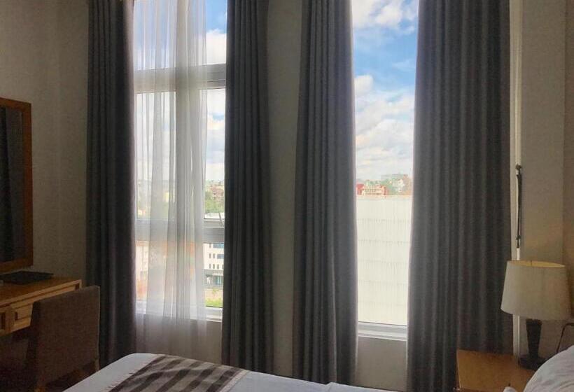 اتاق سوپریور, Elegant