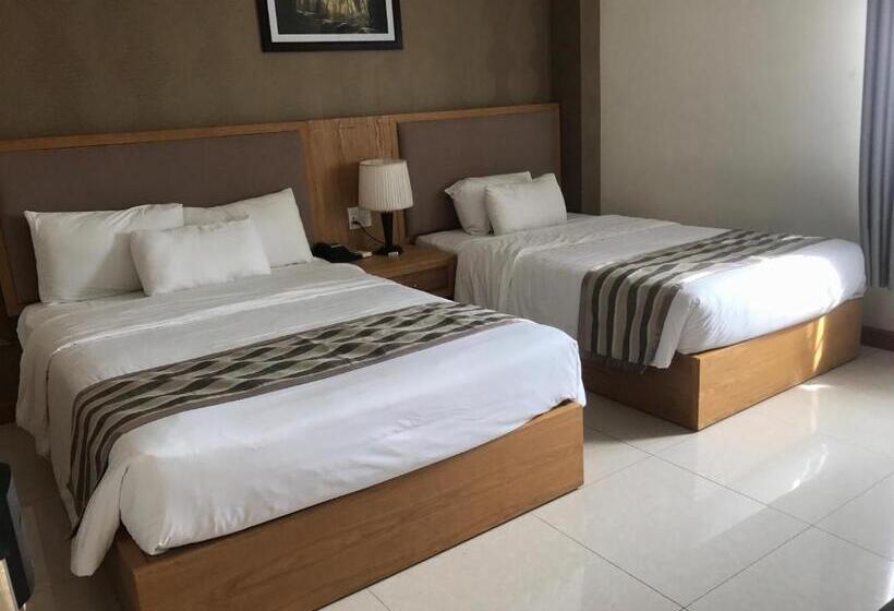 اتاق سوپریور سه تخته, Elegant