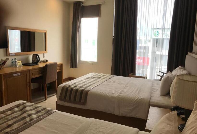 اتاق سوپریور سه تخته, Elegant