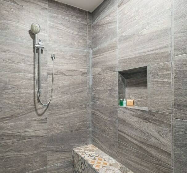 豪华海景房, Izla Beach Front