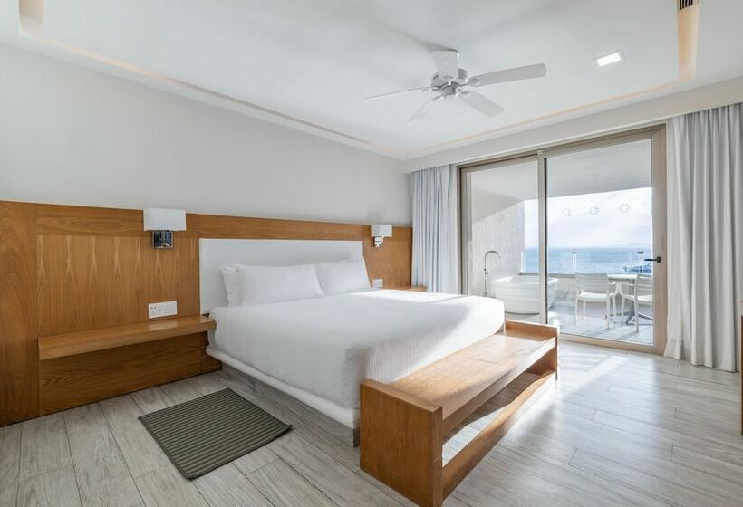 高级海景房, Izla Beach Front