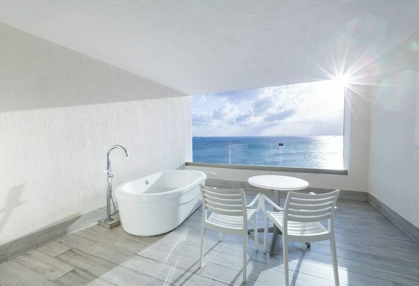 高级海景房, Izla Beach Front