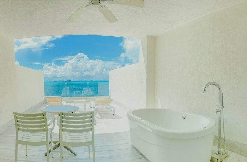 高级海景房, Izla Beach Front