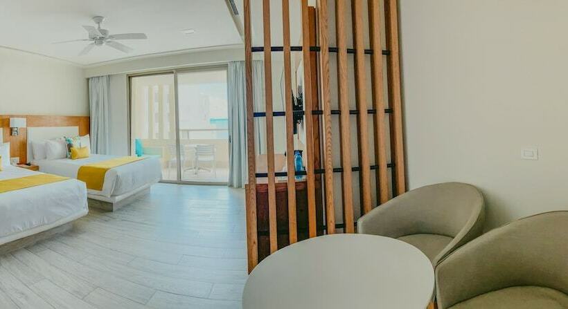 高级海景房, Izla Beach Front