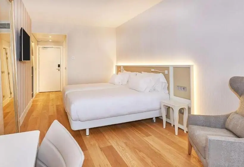 اتاق استاندارد تودرتو, NH Collection Marseille