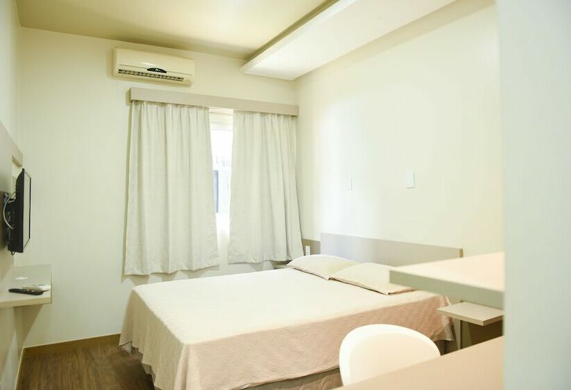 Номер Deluxe, Uiramutam Palace