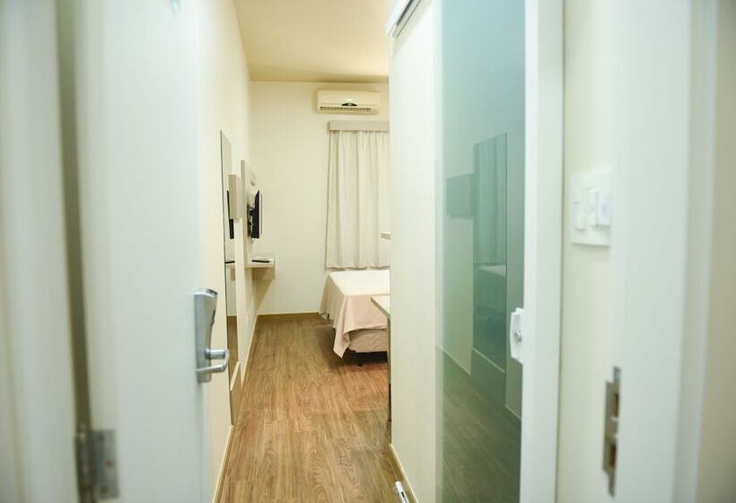 Номер Deluxe, Uiramutam Palace