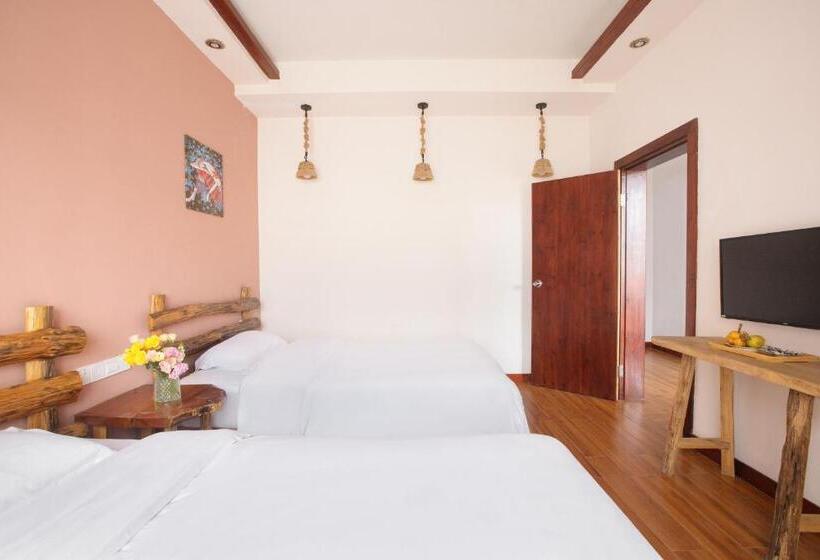 اتاق استاندارد سه نفره, Yangshuo Xiao Long River