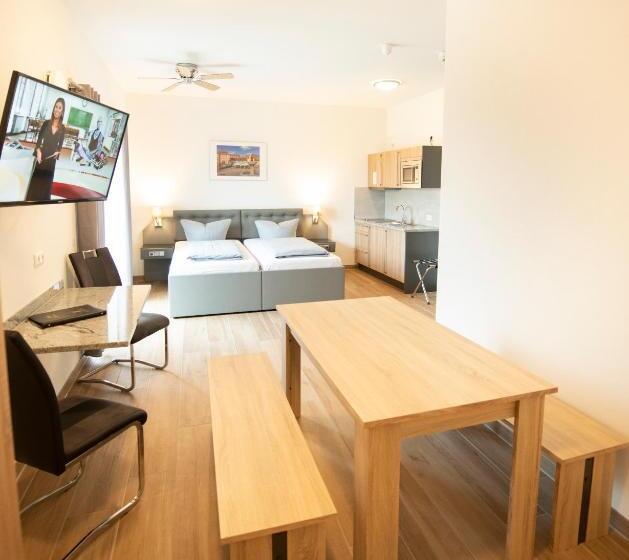 Номер Стандарт Адаптированный для Инвалидов, Stadthotel Donauwörth