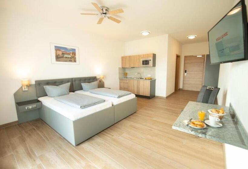 Номер Стандарт, Stadthotel Donauwörth