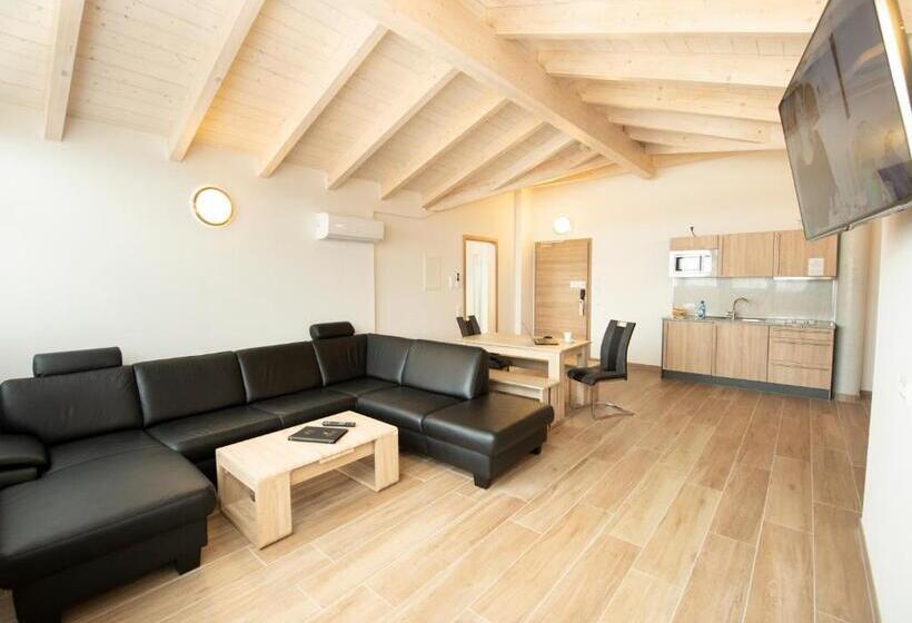 Люкс Повышенной Комфортности, Stadthotel Donauwörth