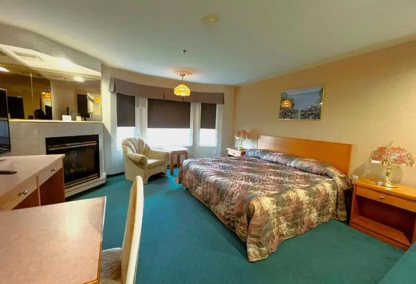 キングサイズベッドのスタンダードルーム, Western Budget Motel #1 & 2 Whitecourt