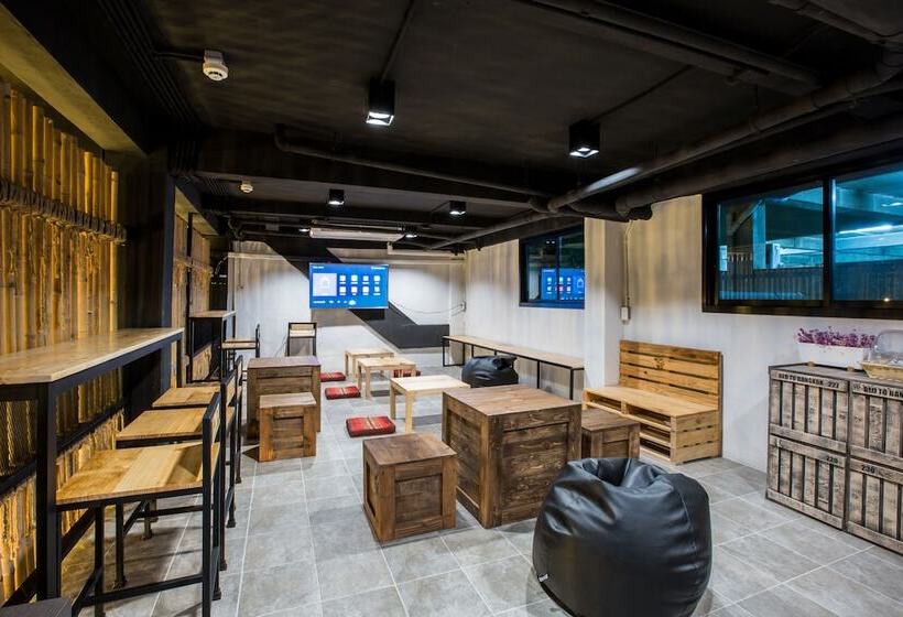 Yatak Paylaşımlı Oda, Bed To Bangkok   Hostel