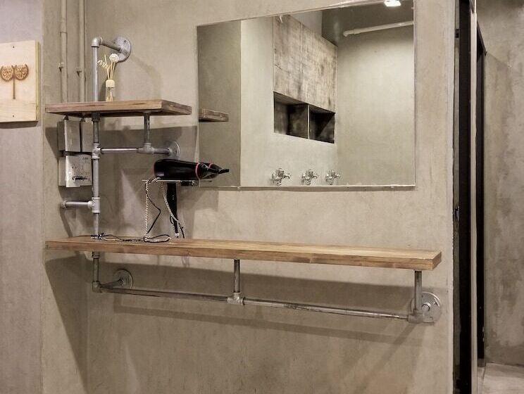 Ortak Banyolu Standart Oda, Bed To Bangkok   Hostel