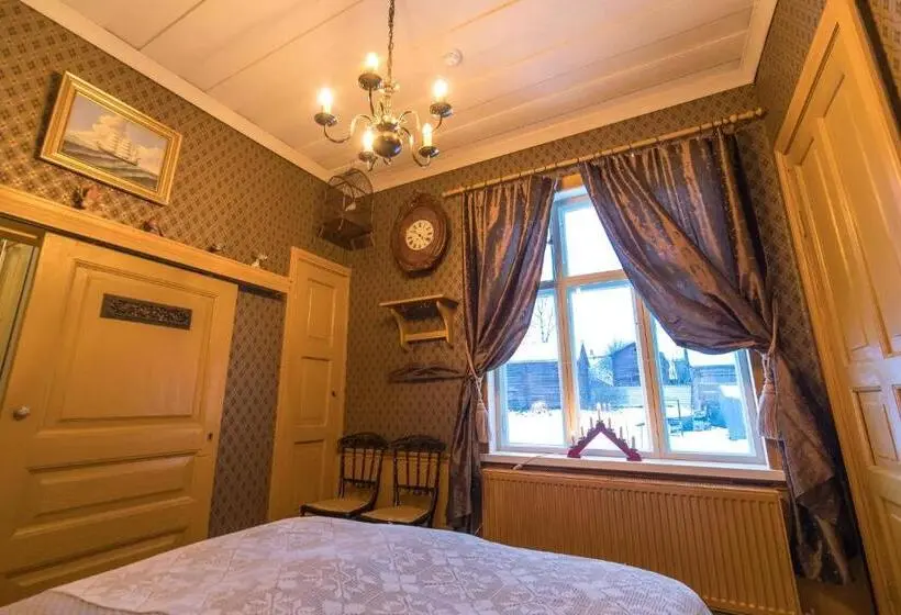 キングサイズベッドのスタンダードルーム, Boutique Hotel Langin Kauppahuone