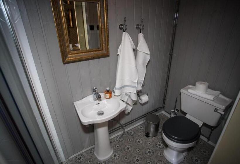 חדר סטנדרט עם מיטת קינג, Boutique Hotel Langin Kauppahuone