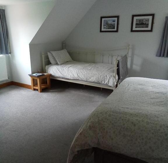 חדר סטנדרט עם מיטת קינג, White Cottage B And B