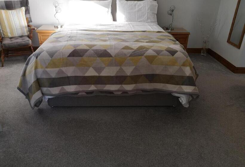 חדר סטנדרט עם מיטת קינג, White Cottage B And B