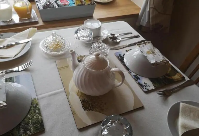 デラックスルーム, White Cottage B And B