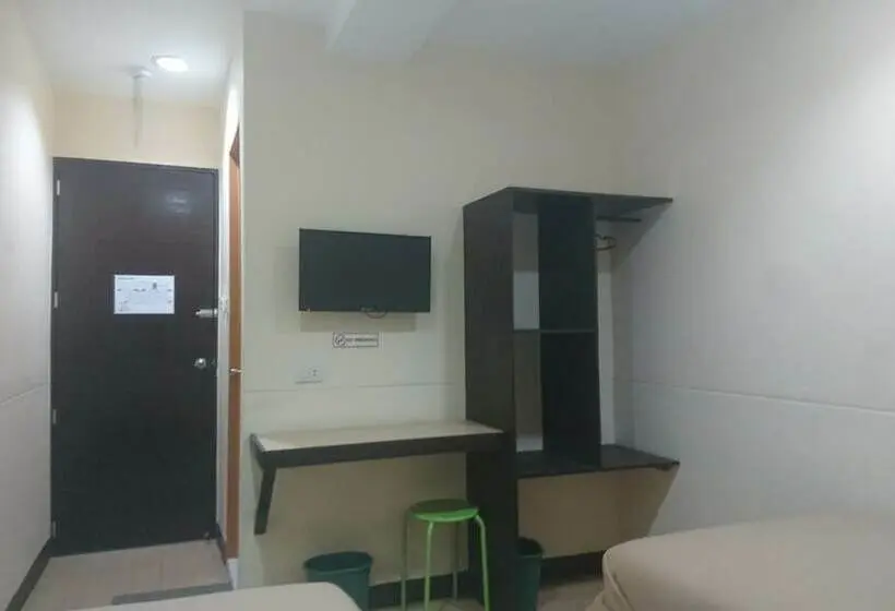 Deluxe-huone, Calamba Pension Plaza