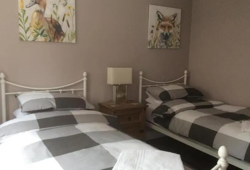 スーペリアファミリールーム, Lawson Cottage B&b