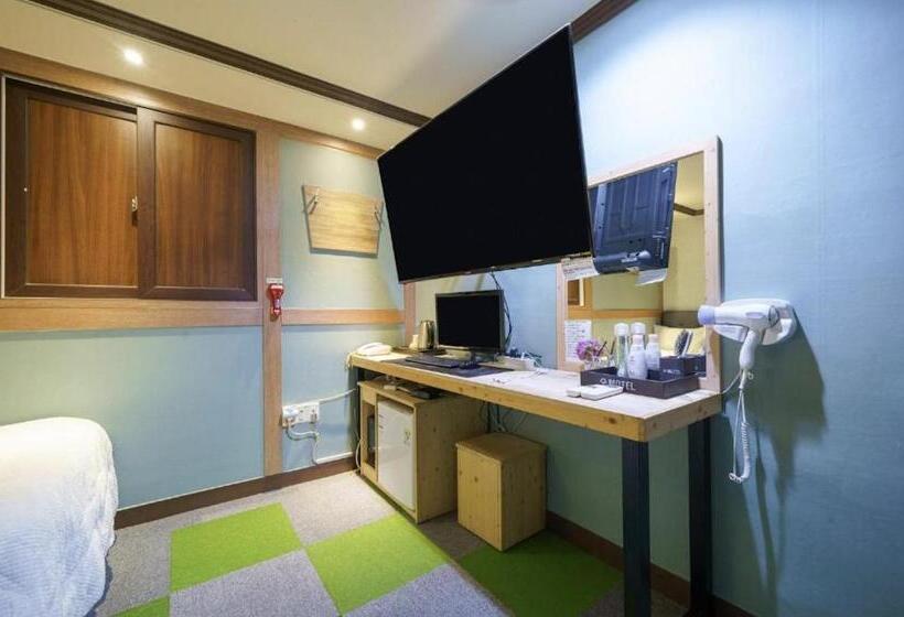 Habitació Deluxe, Subiztel