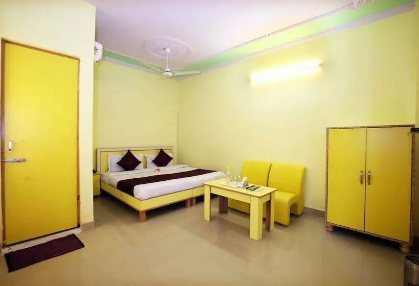 اتاق استاندارد, Oyo 9038 Hotel Comfort