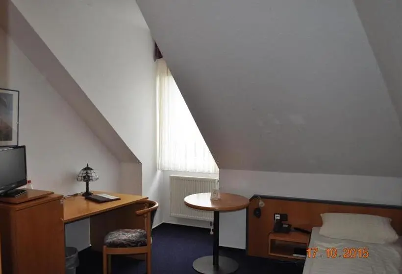スタンダードシングルルーム, Turmhotel Schwedt