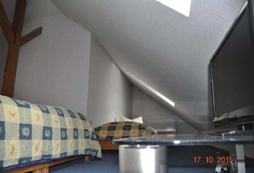 Семейный Номер, Turmhotel Schwedt