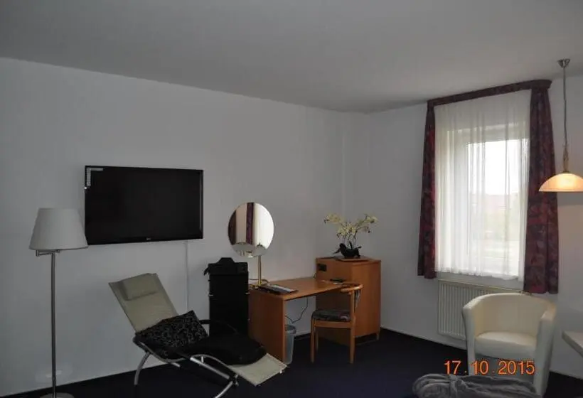 ベーシックトリプルルーム, Turmhotel Schwedt