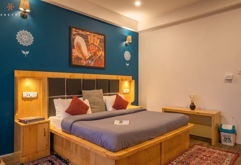 Quarto Superior, Zostel Leh