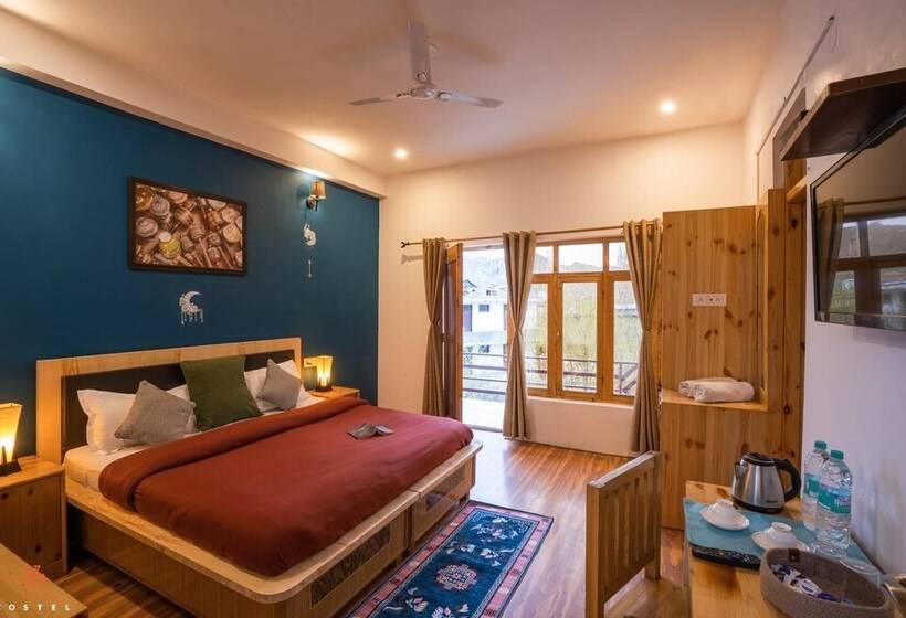 Quarto Deluxe, Zostel Leh