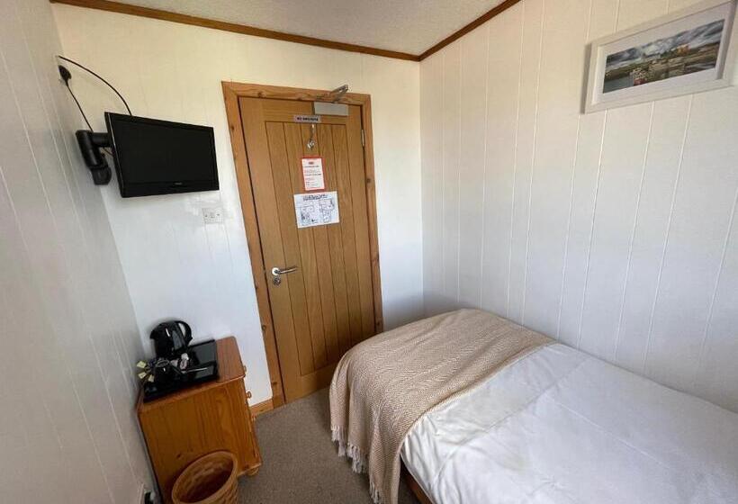 シングルベーシックルーム, Impala Guest House