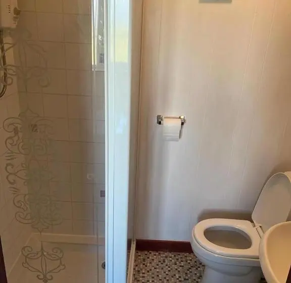 اتاق استاندارد یک نفره, Impala Guest House