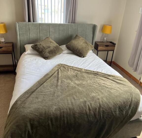 חדר סטנדרט, Impala Guest House