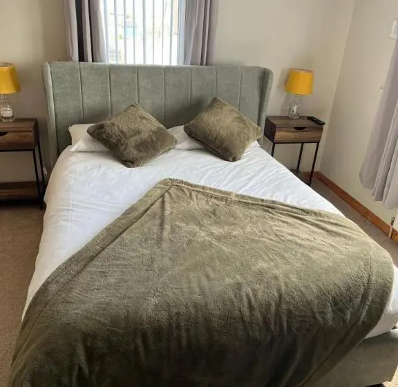 اتاق استاندارد, Impala Guest House