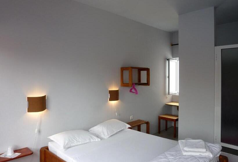 חדר סטנדרט, Kasa Tambla