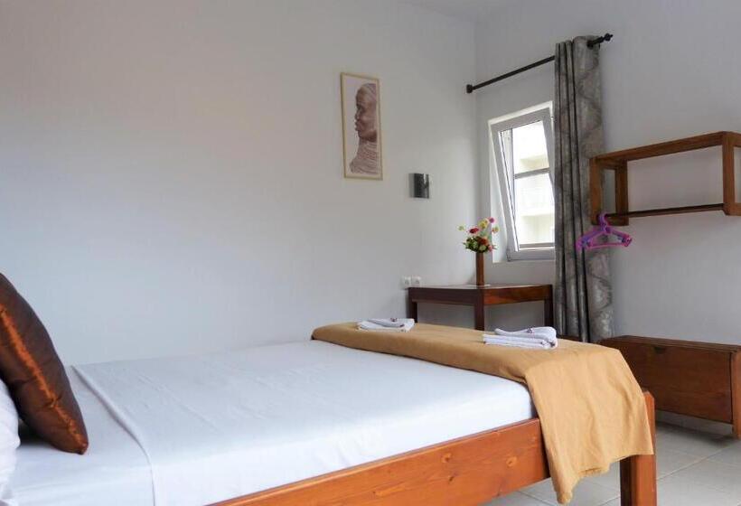 חדר סטנדרט, Kasa Tambla