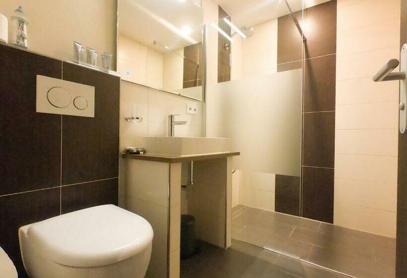 Номер Стандарт, Langhans