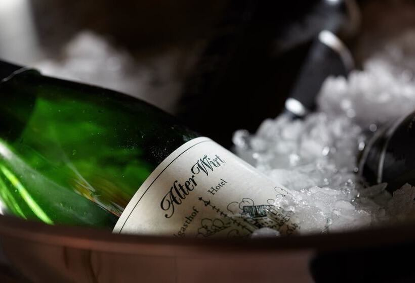 Quarto Familiar, Alter Wirt