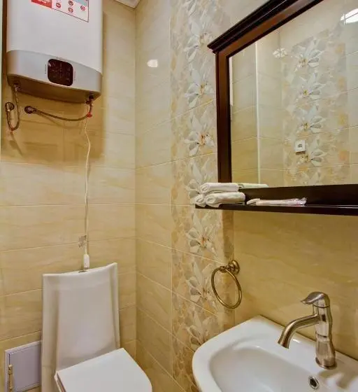 اتاق استاندارد برای معلولان, Karagat