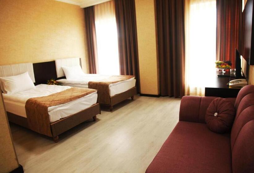 اتاق استاندارد برای معلولان, Karagat