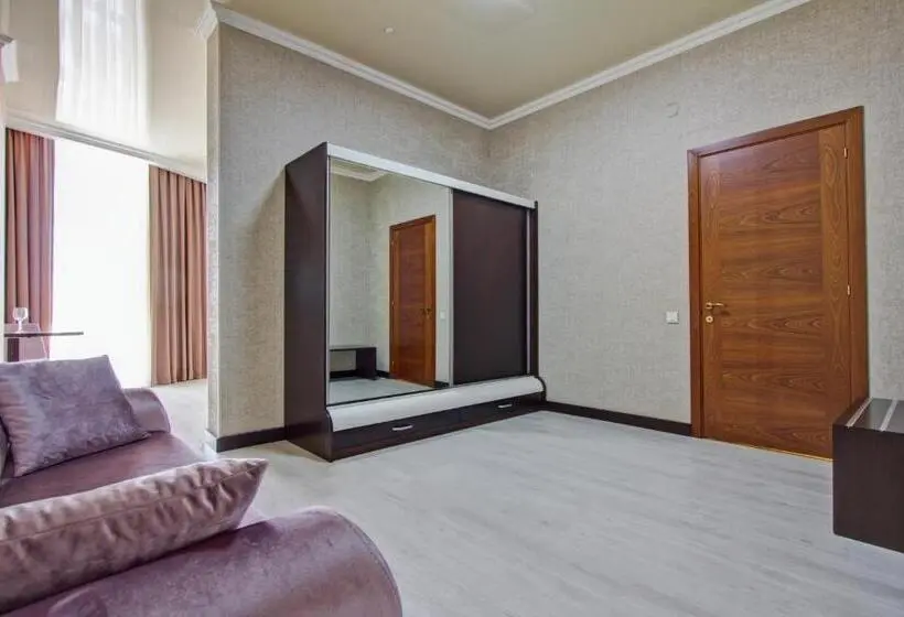 اتاق استاندارد, Karagat