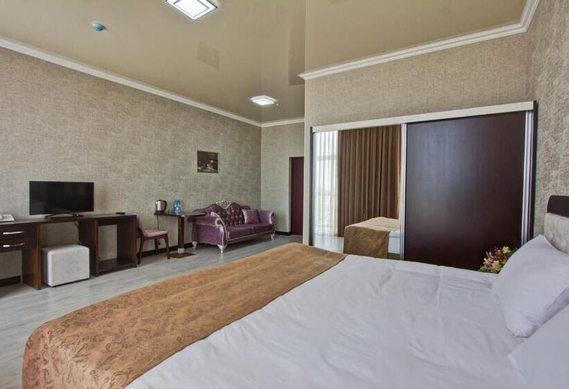 اتاق استاندارد, Karagat