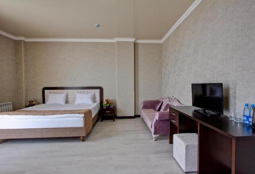 اتاق استاندارد, Karagat