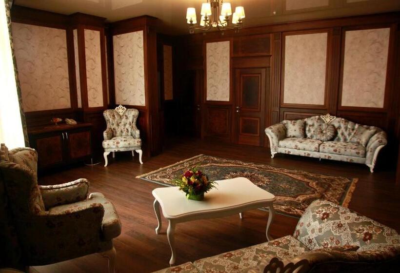 آپارتمان 2 خوابه, Karagat