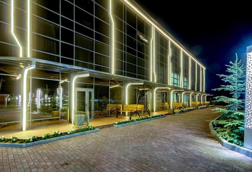 خانه 3 خوابه, Karagat