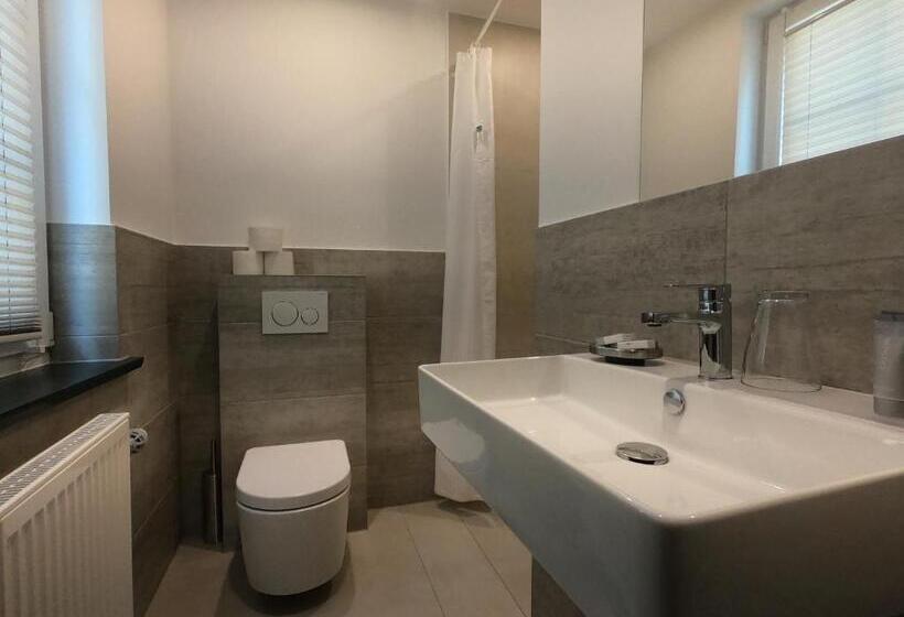 Номер Стандарт, Langhans