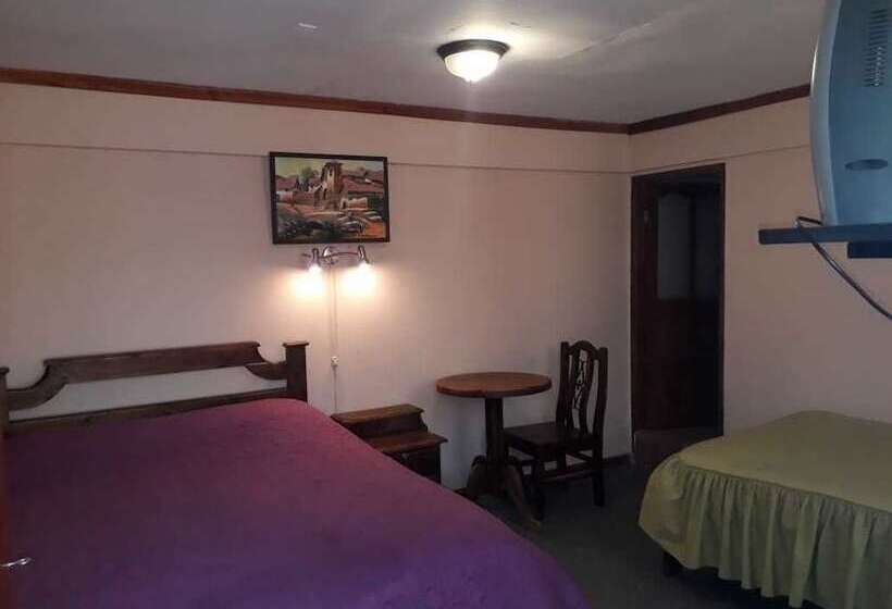 اتاق خانوادگی, Oasisa