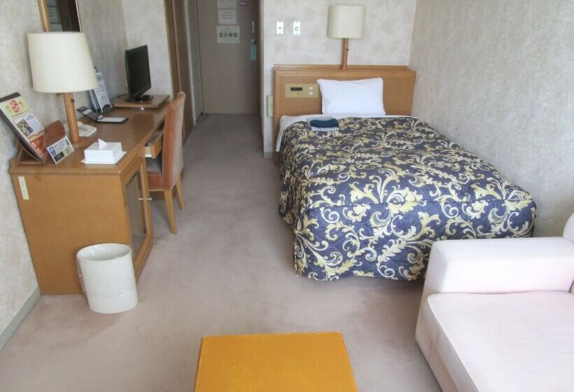 غرفة ديلوكس فردية, Saku Grand